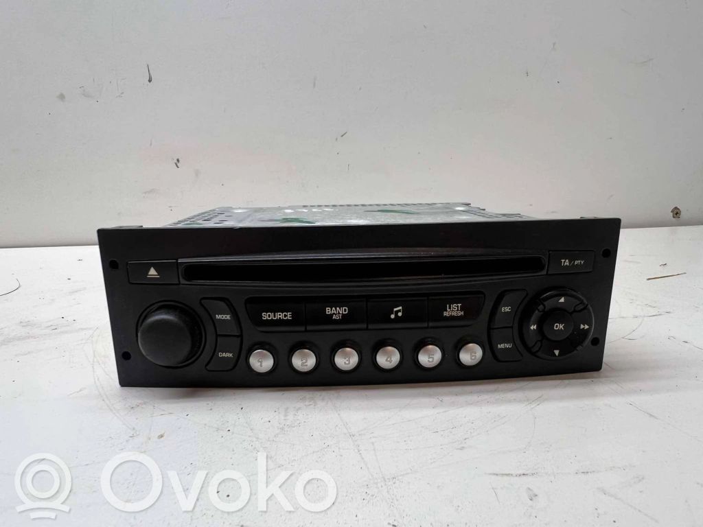 Peugeot 207 Radio/CD/DVD/GPS head unit 
