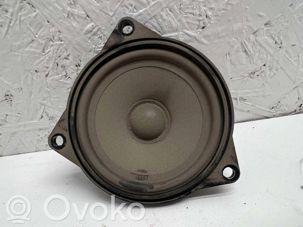 BMW 5 E60 E61 Etuoven kaiutin 