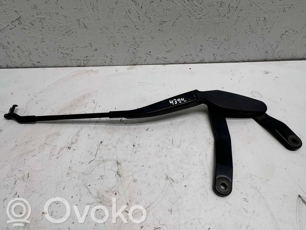 Mercedes-Benz E W212 Ramię wycieraczki szyby przedniej / czołowej 