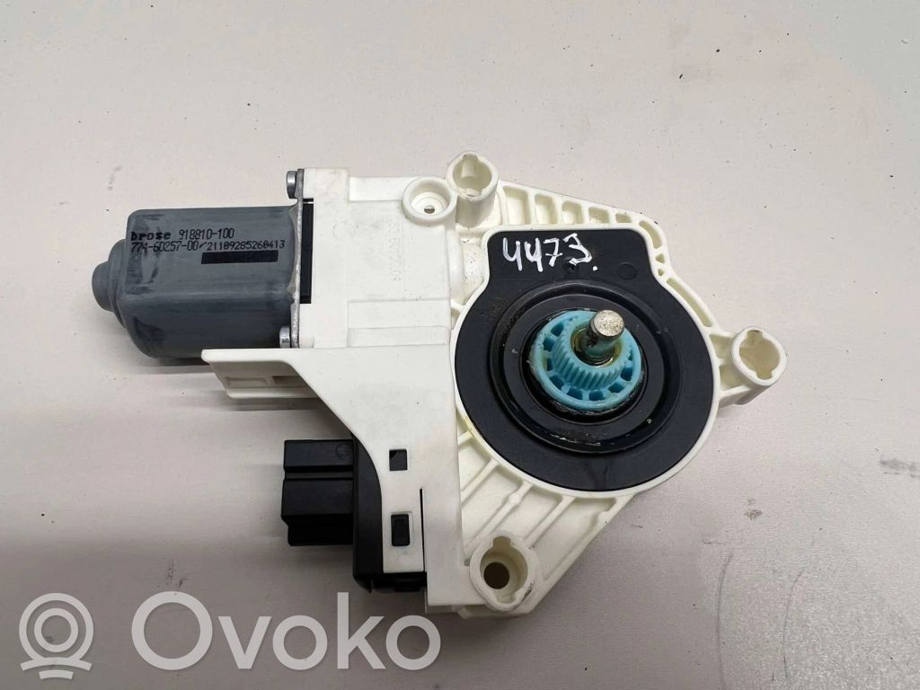 Skoda Yeti (5L) Silniczek podnoszenia szyby drzwi tylnych 