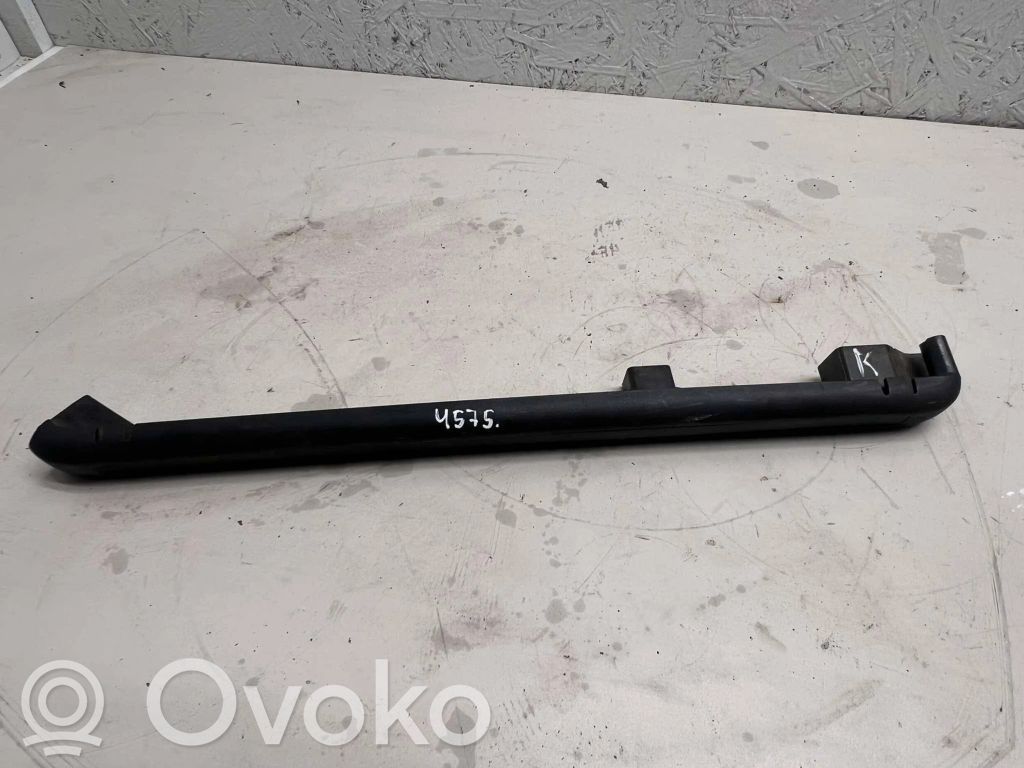 Skoda Yeti (5L) Inne elementy wykończenia bagażnika 