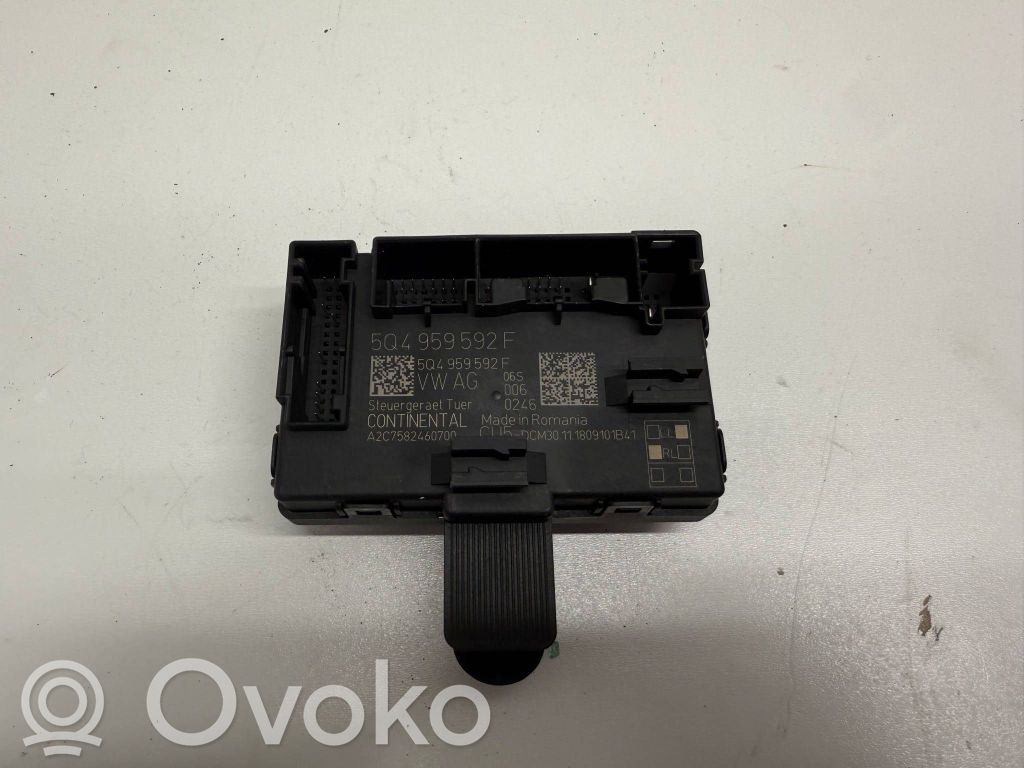 Skoda Karoq Door central lock control unit/module 