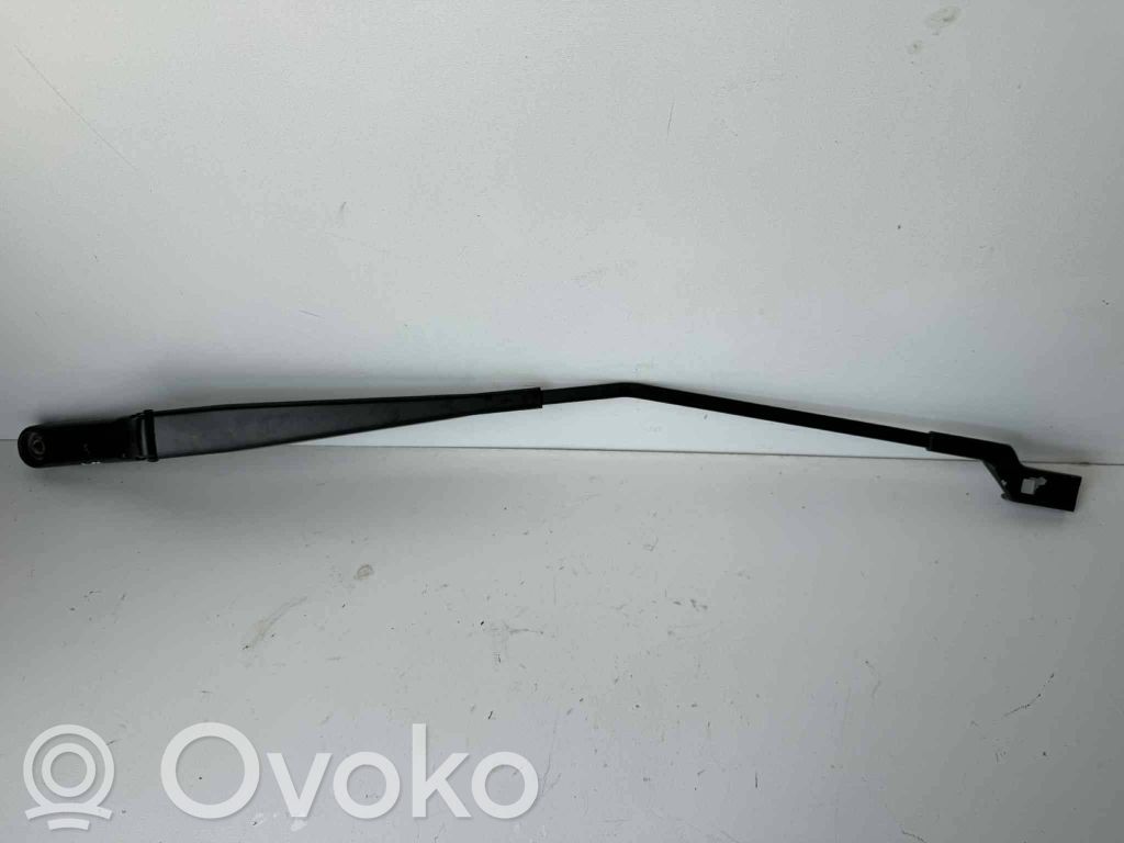 Volkswagen Golf VI Ramię wycieraczki szyby przedniej / czołowej 