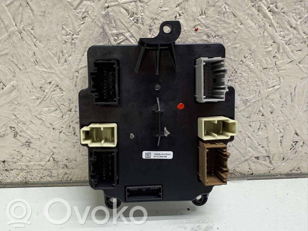 Tesla Model X Door control unit/module 