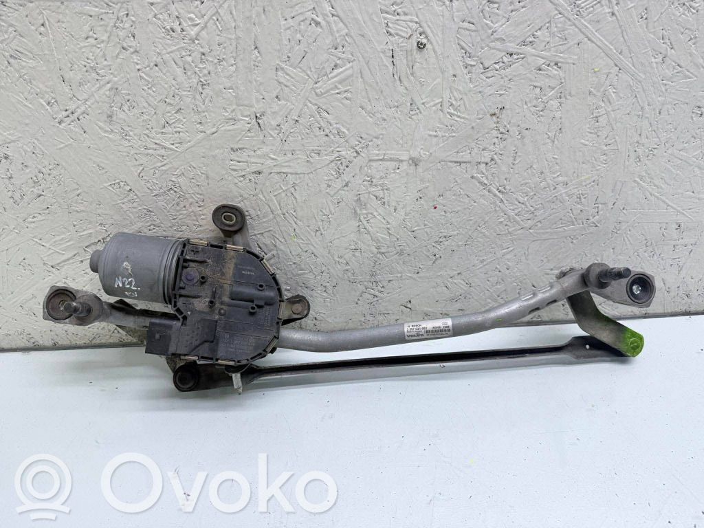 Volvo V40 Front wiper linkage and motor 