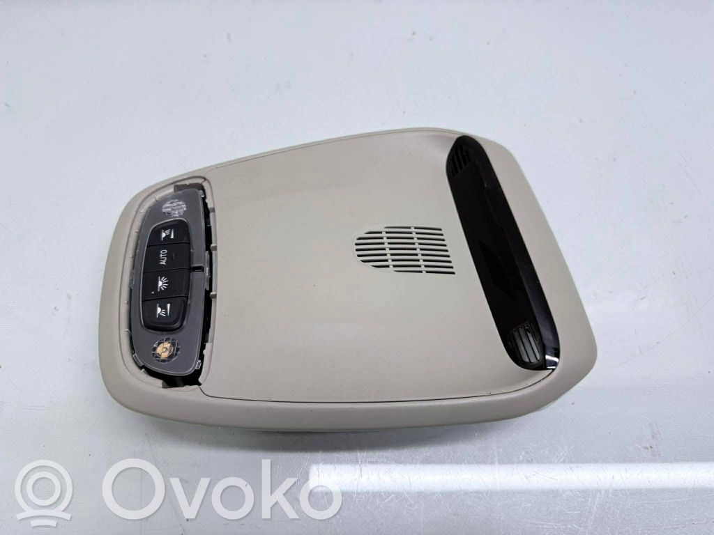 Volvo V40 Front seat light 