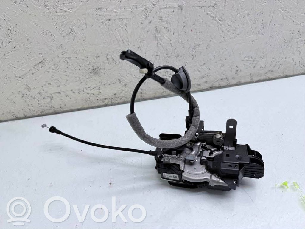 Volvo V40 Etuoven lukko 