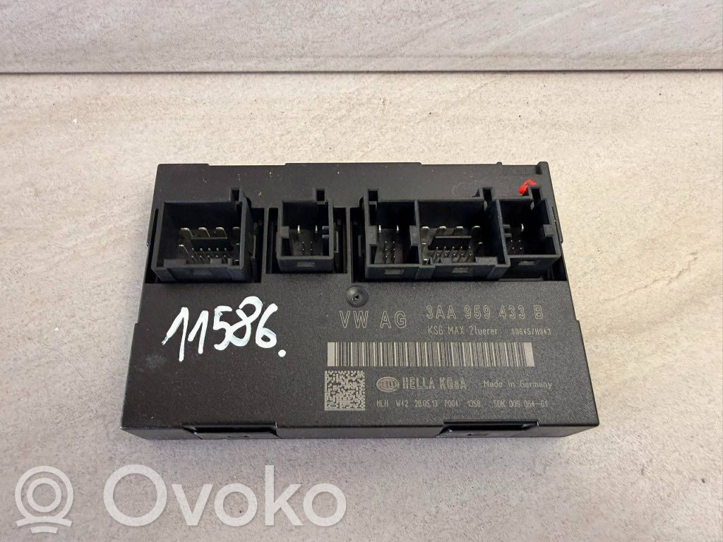 Volkswagen PASSAT B7 Module confort 