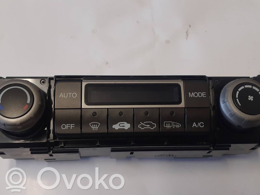 Climate control unit   SNB642
