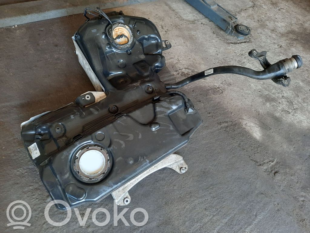 Audi A6 S6 C7 4G Polttoainesäiliö 