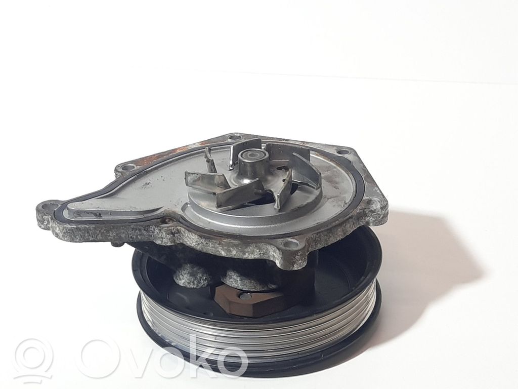 Vandens pompa   059121031L,059121031