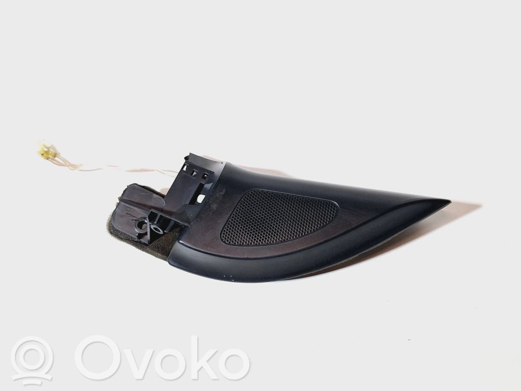 Volkswagen Golf V Front door high frequency speaker 