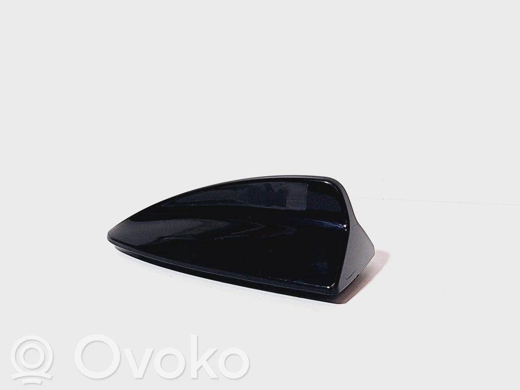 BMW X5 E70 Kattoantennin (GPS) suoja 