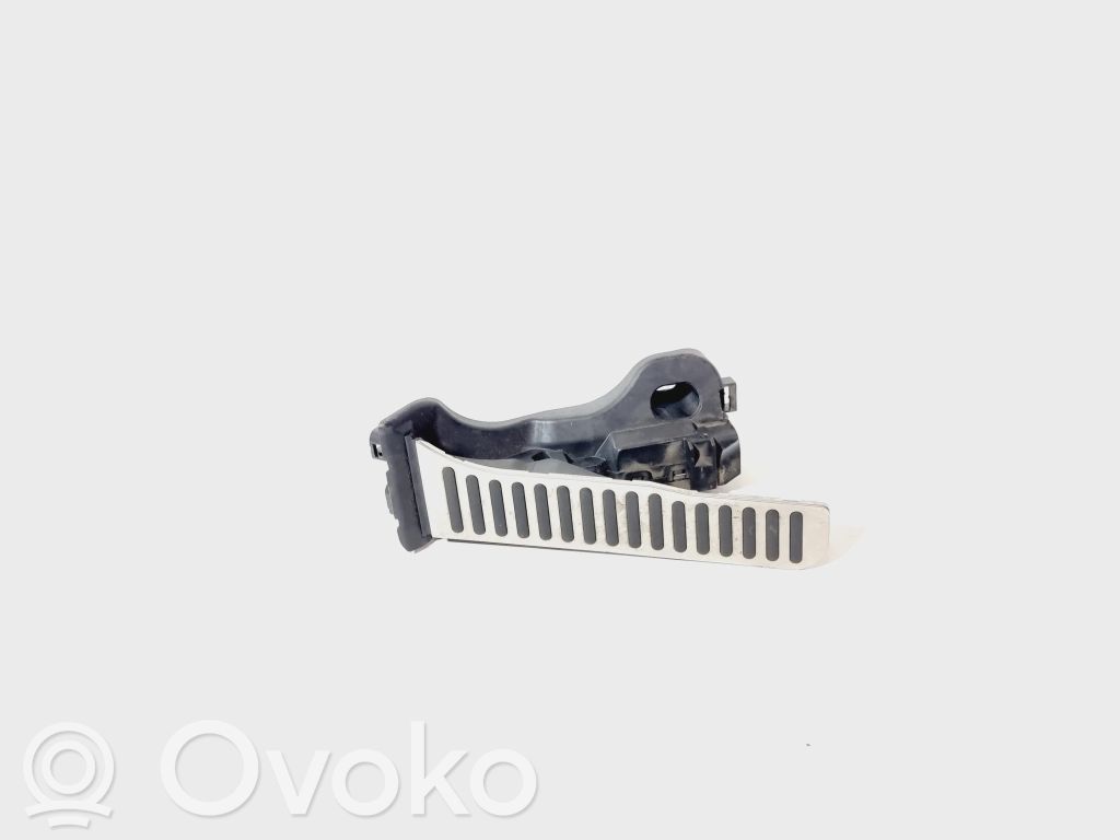 Volkswagen Golf V Accelerator throttle pedal 