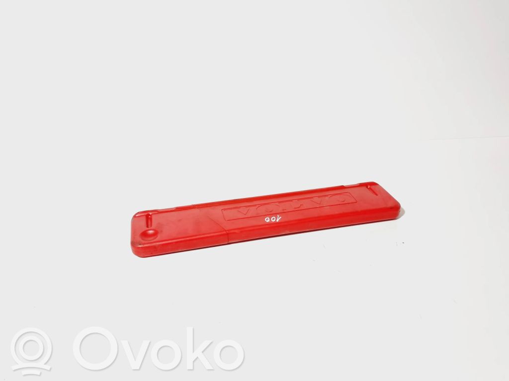 Volvo S40 Triangle d'avertissement 