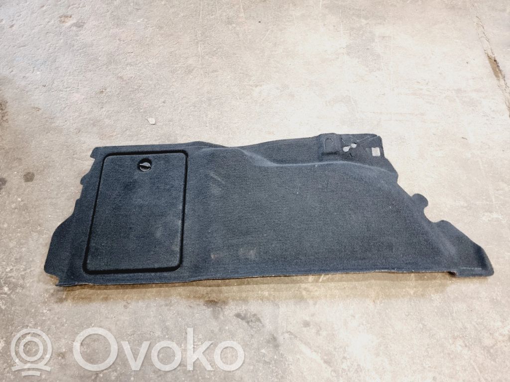 Ford Focus Šoninis apdailos skydas 