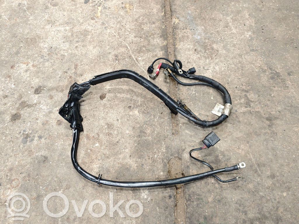 Cable positivo (batería)   4G1971228AS,4G1971228