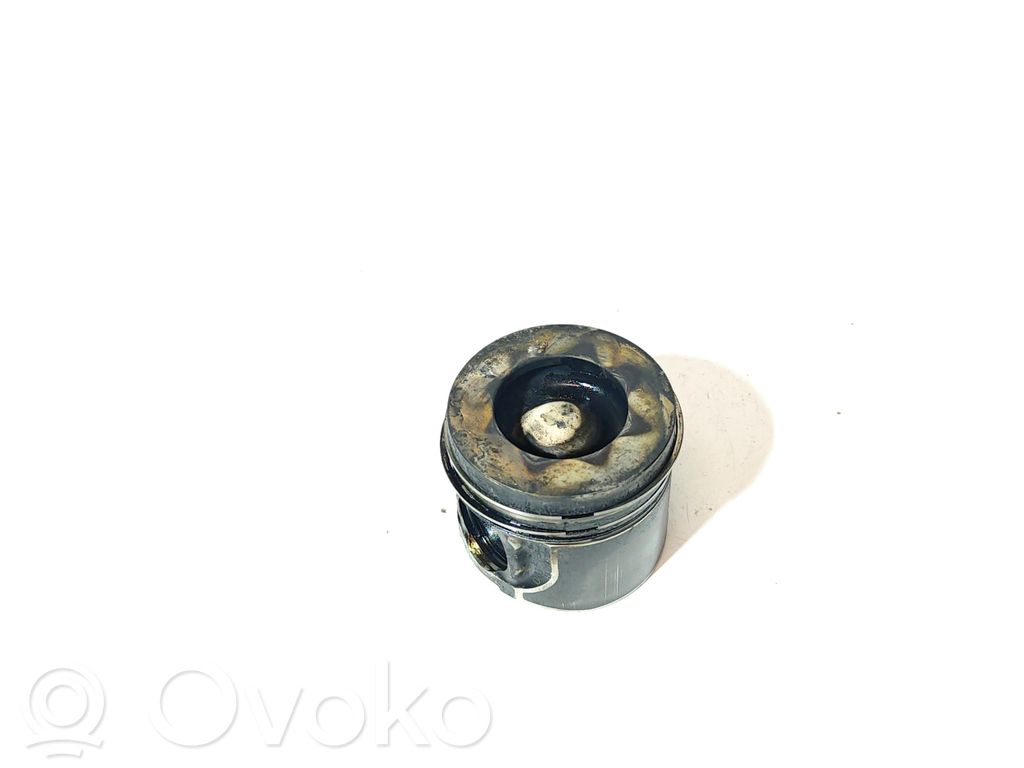 Jaguar XF X260 Piston 