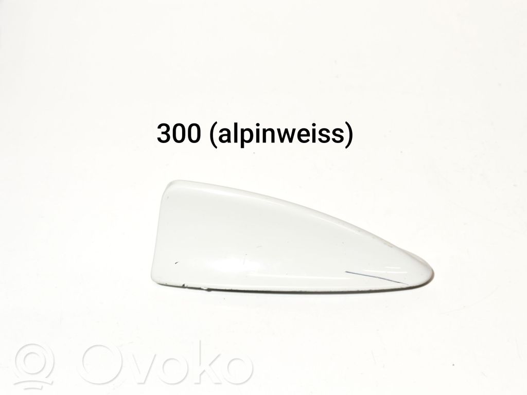 BMW 7 E65 E66 Stogo (GPS) antenos dangtelis 