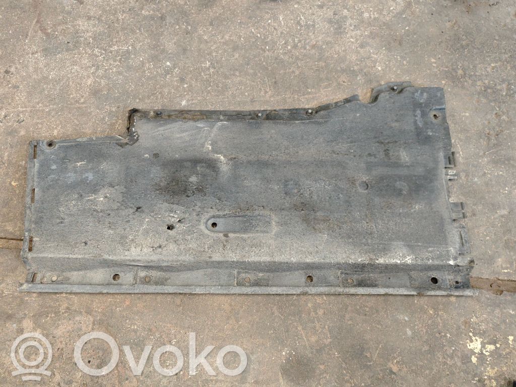 Audi A6 C7 Protecție inferioară laterală 