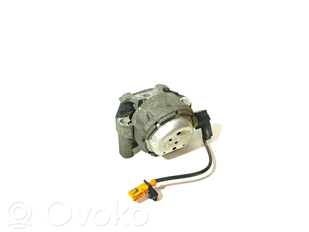 Audi A6 C7 Engine mount bracket 