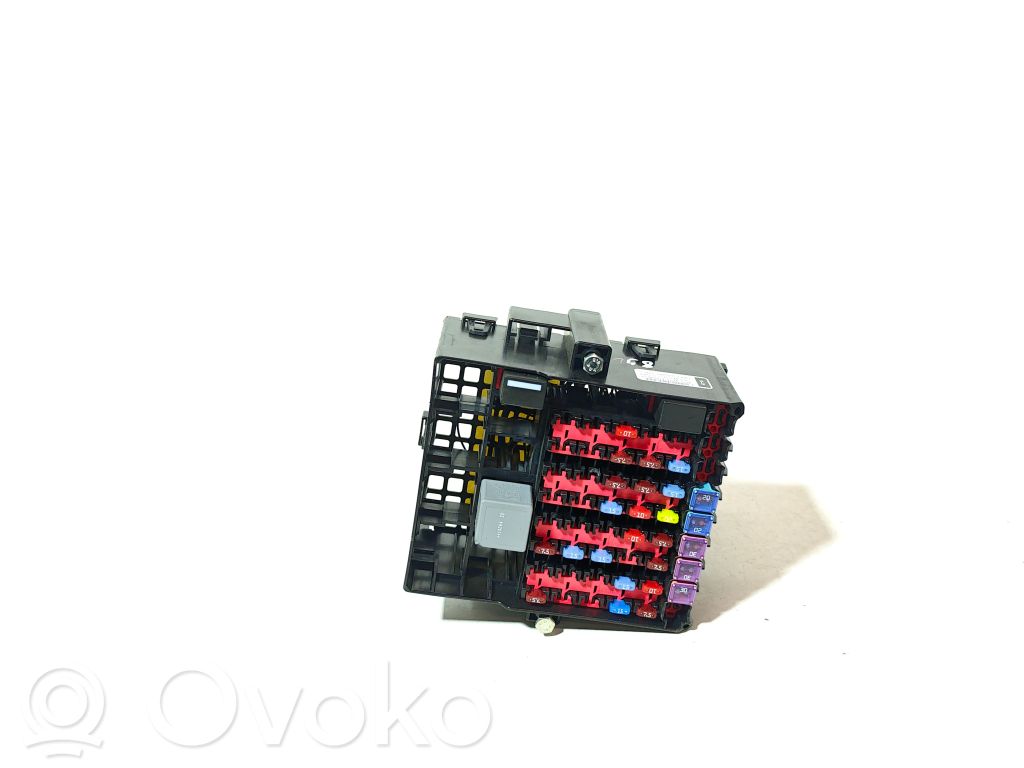 Módulo de fusible   C1BT14A005DRD,C1BT14A005,E1272014600