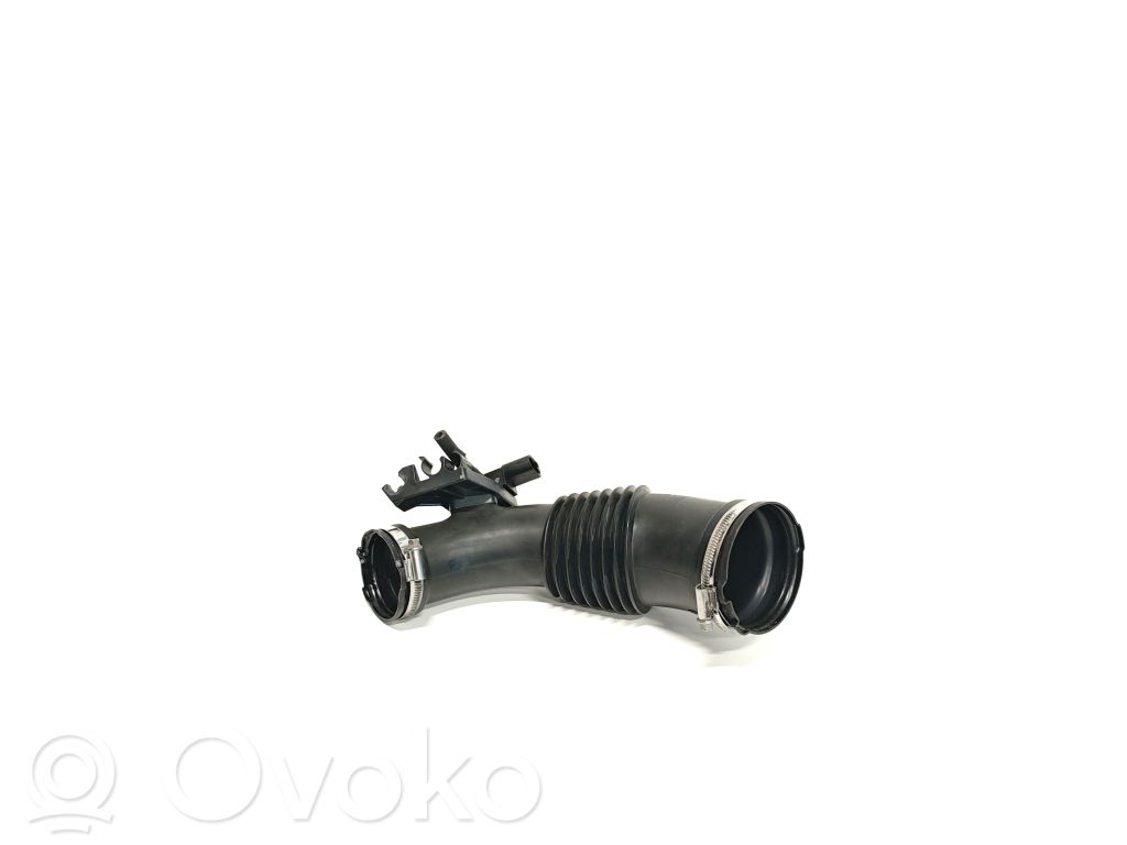 Audi A5 8T 8F Air intake duct part 