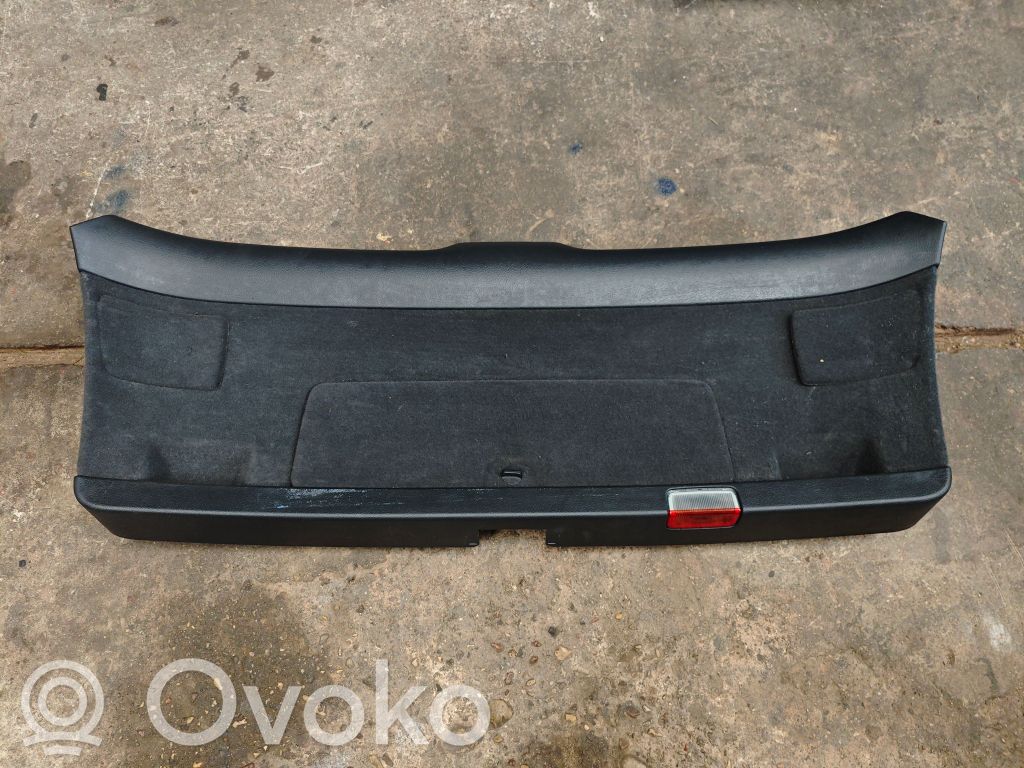 Audi A4 S4 B7 8E 8H Moldura de la puerta trasera 
