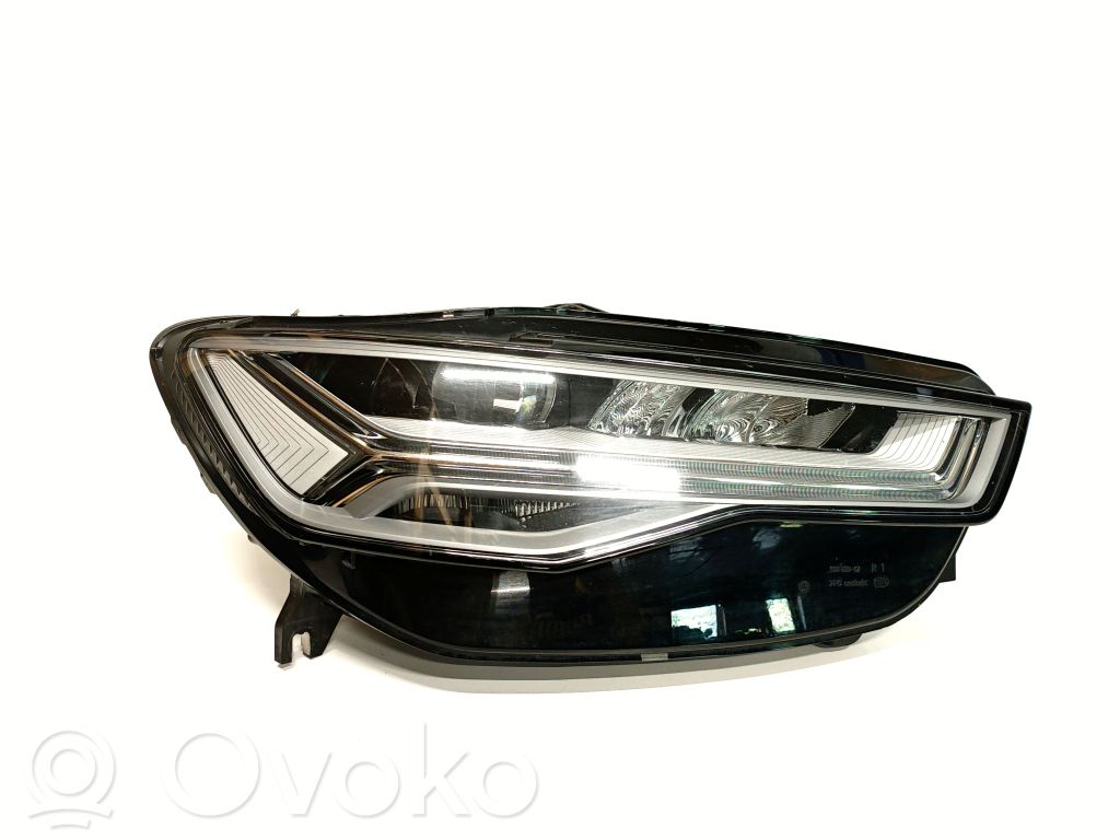 Audi A6 Allroad C7 Lampa przednia 