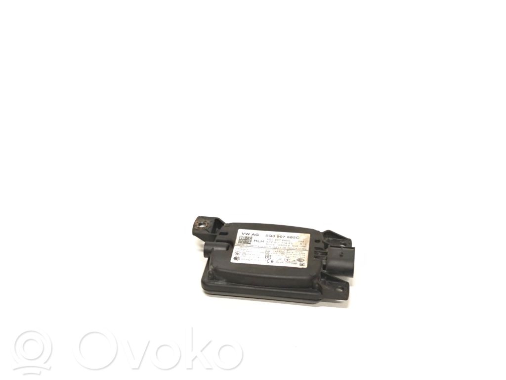 Skoda Superb B8 (3V) Aklos zonos modulis 