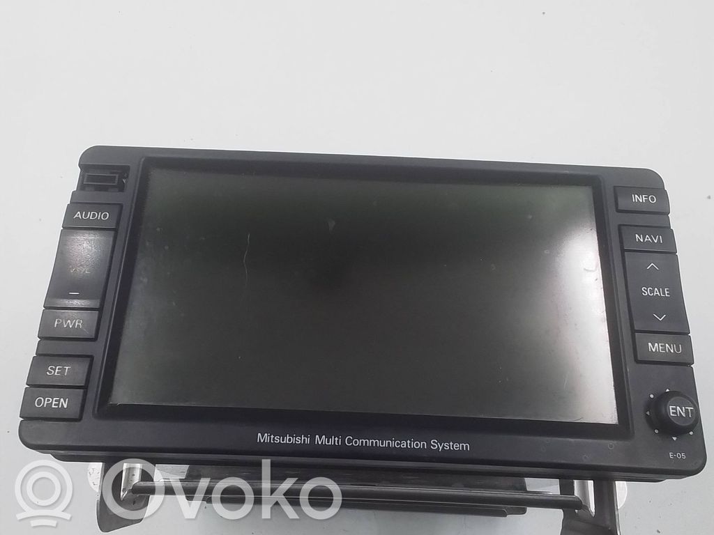 Mitsubishi Outlander Unidad delantera de radio/CD/DVD/GPS 