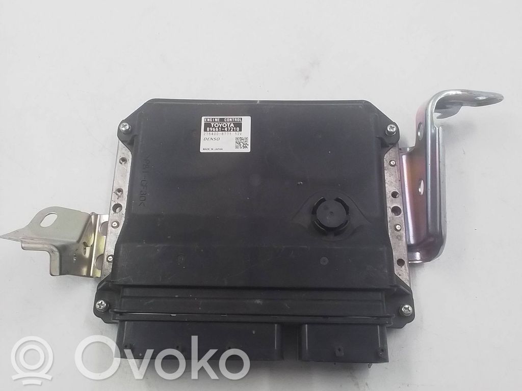 Toyota Prius (XW30) Engine control unit/module 