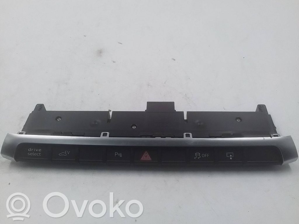 Audi A3 S3 8V Botón interruptor de luz de peligro 