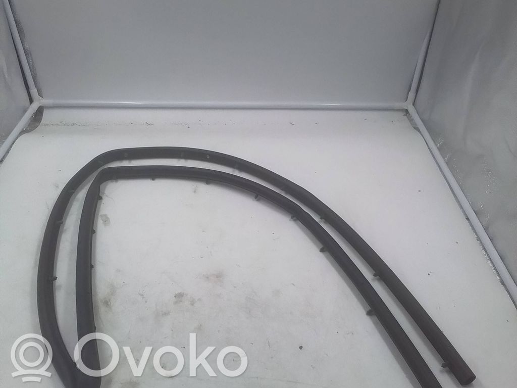 Moottoritilan kumitiiviste   68070493AA