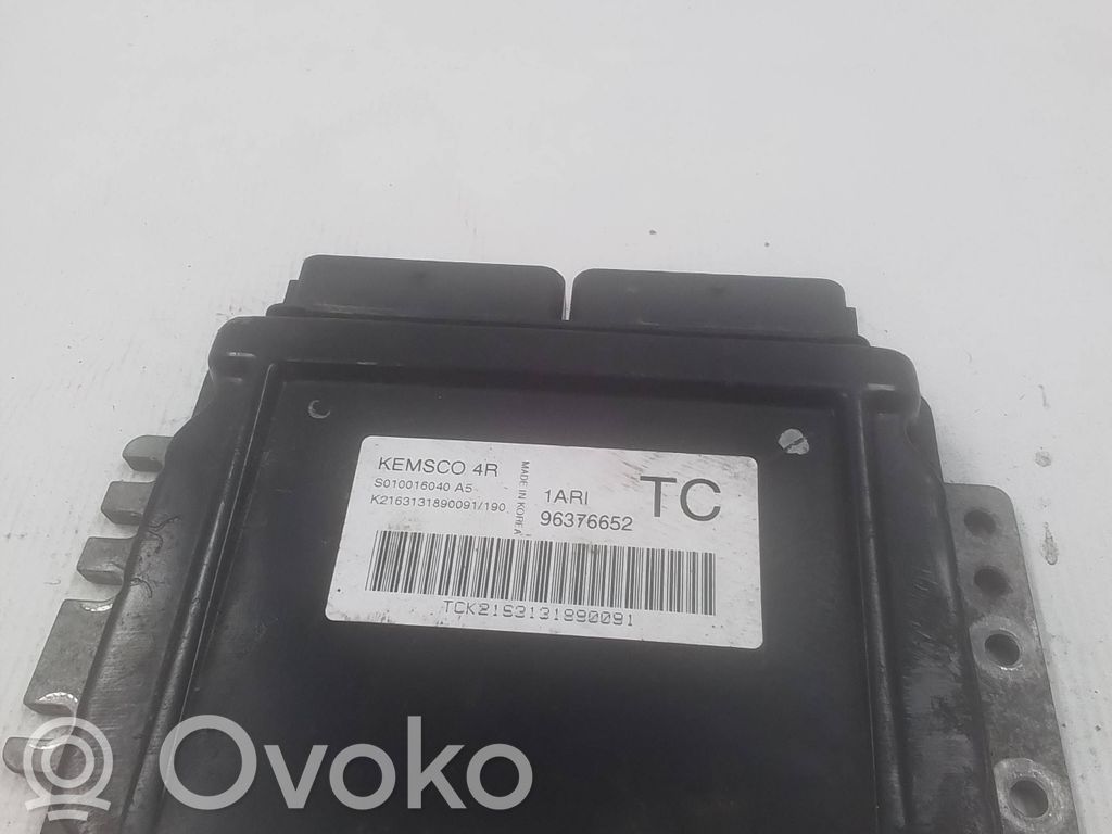 Daewoo Kalos Engine control unit/module 