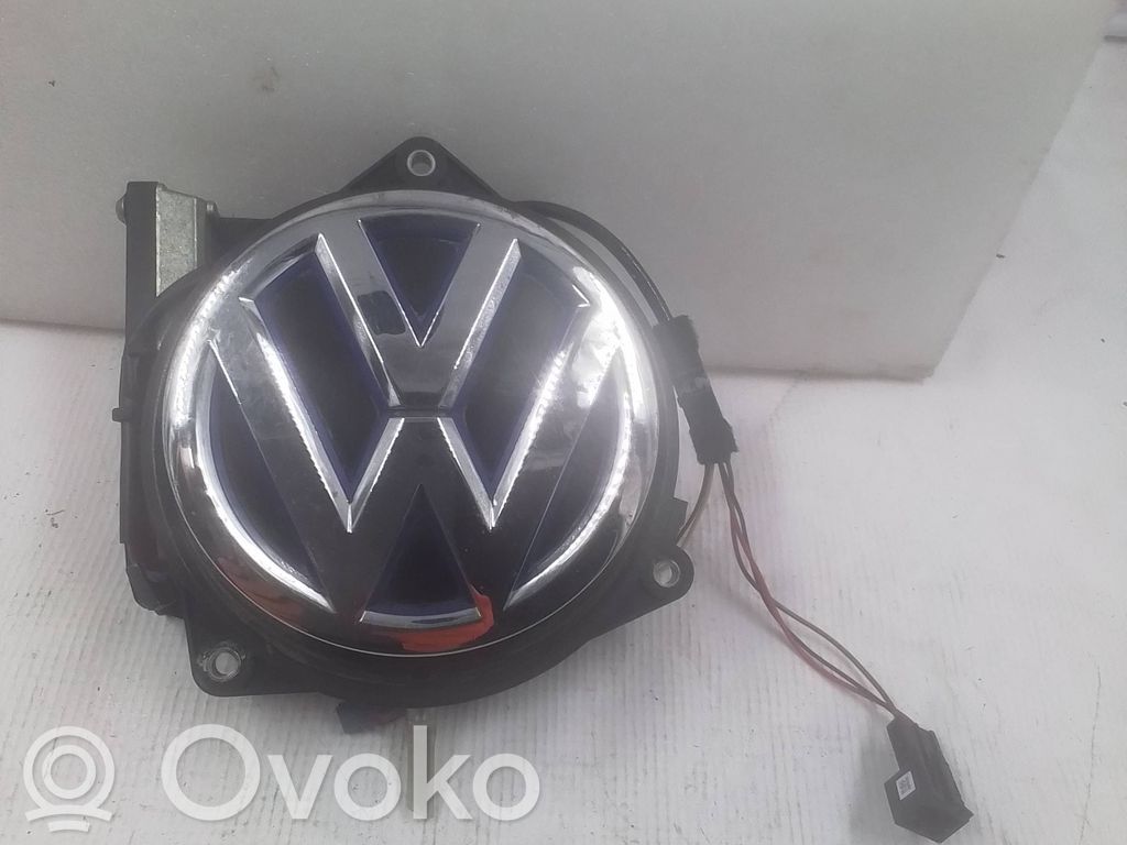 Volkswagen Golf VII Tailgate handle with camera 