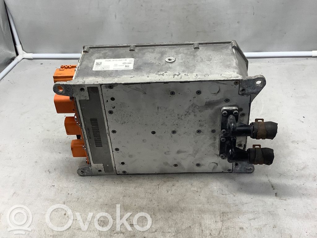 Volkswagen Golf VII Module de contrôle de batterie 