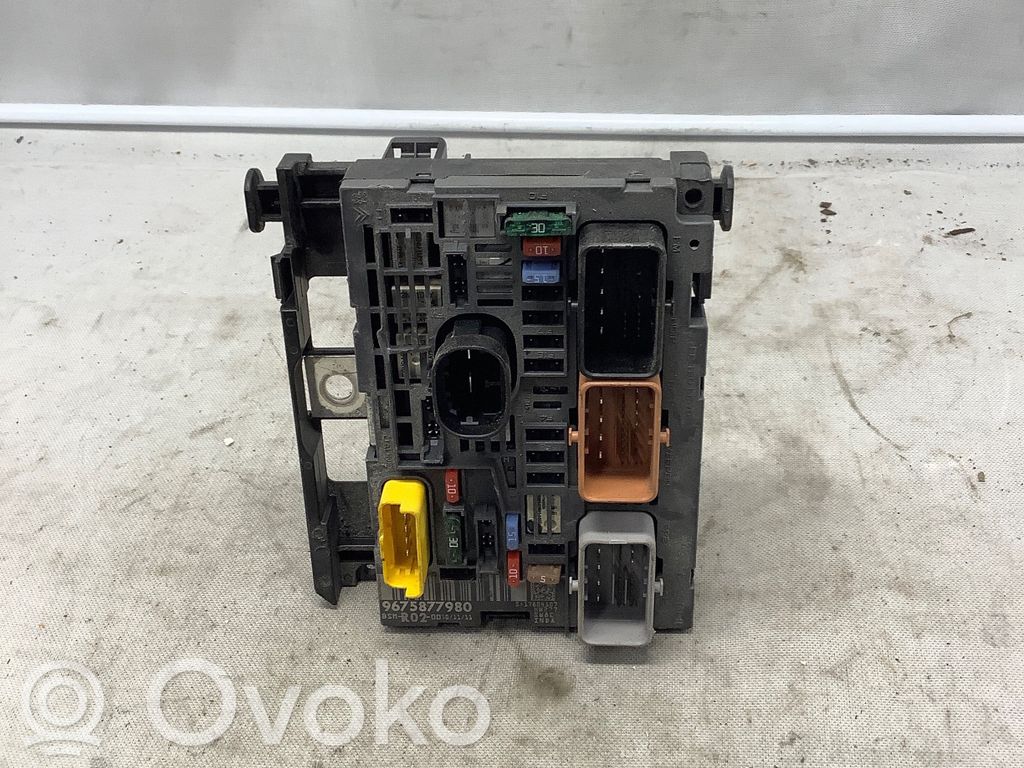 Citroen C4 Grand Picasso Fuse box set 