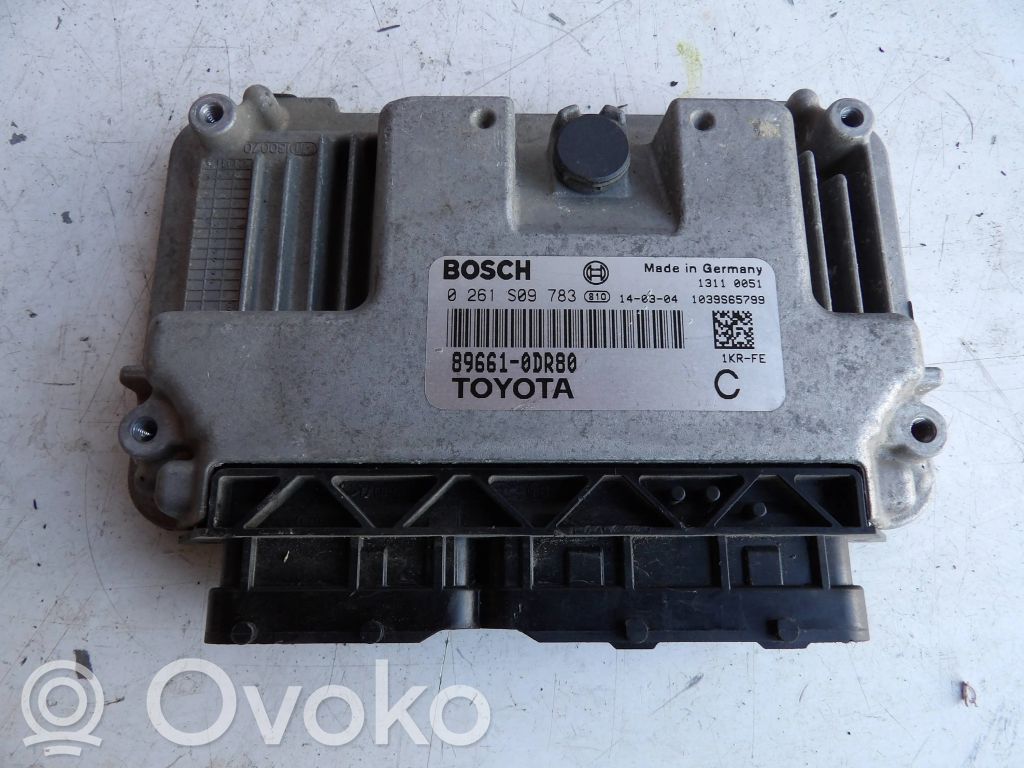 Toyota Yaris Engine control unit/module 