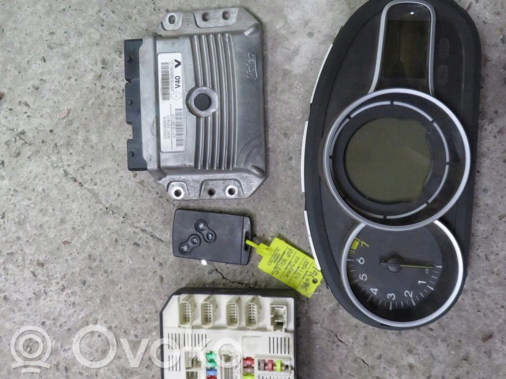 Engine ECU kit and lock set