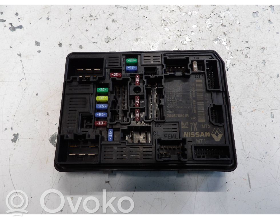 Module de fusibles   284B75801R