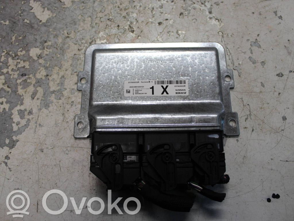 Engine control unit/module   237A00032R,237A00033R