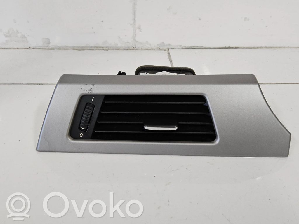 BMW 3 E90 E91 Šoninės oro grotelės 