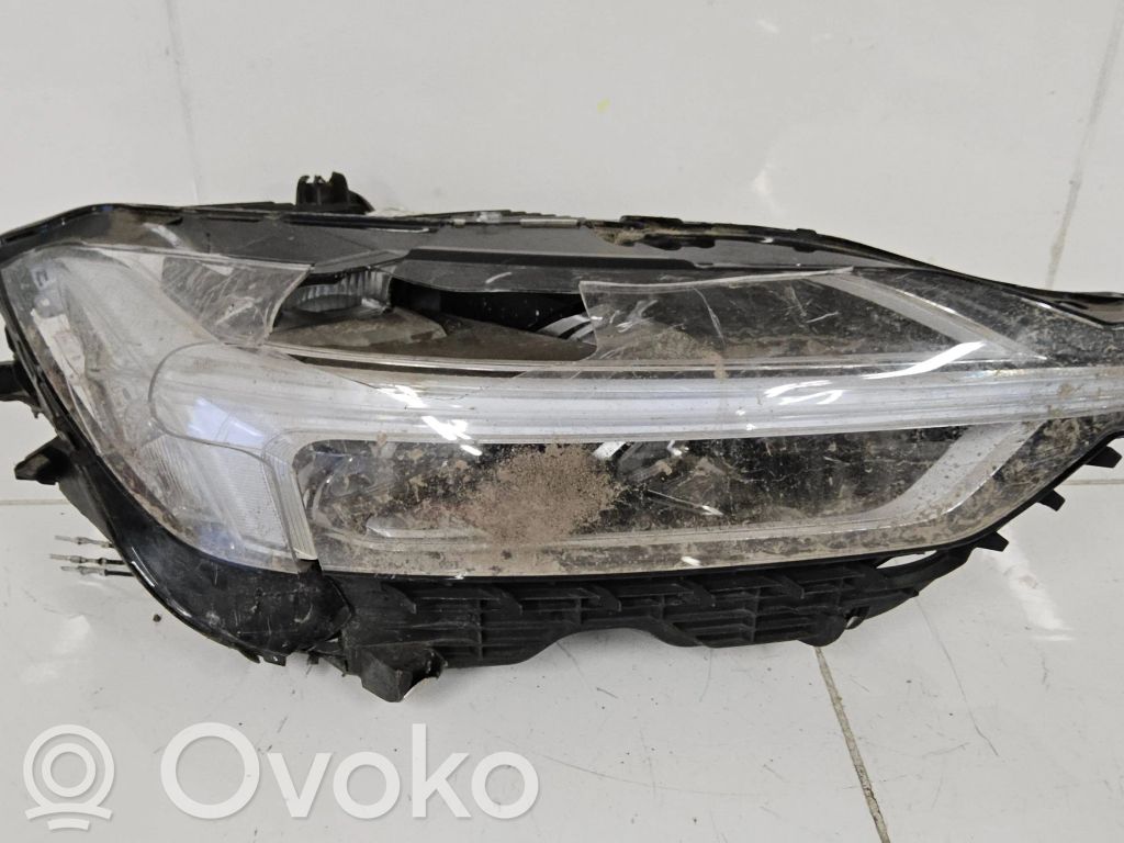 Lampa przednia   31656615,200000002915867,2905190956