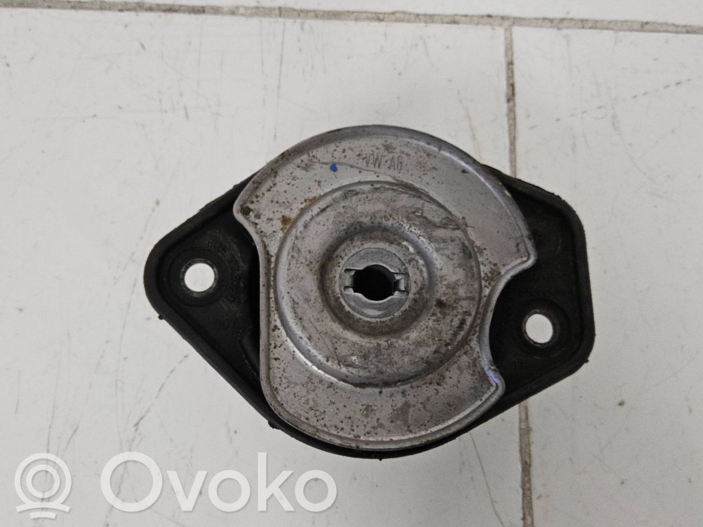 Volkswagen Golf VIII Engine mount bracket 