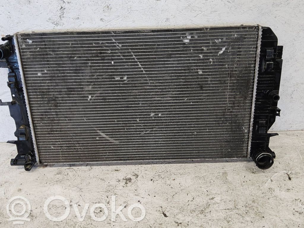 Volkswagen Crafter Coolant radiator 