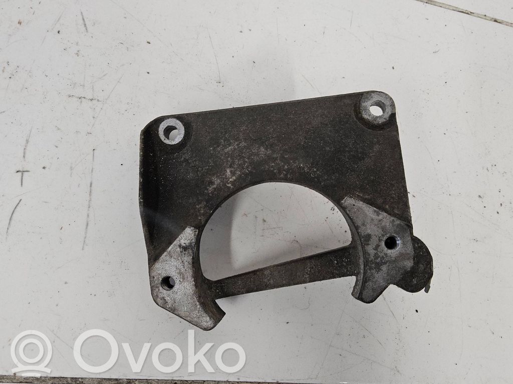 BMW 5 E60 E61 Engine mounting bracket 