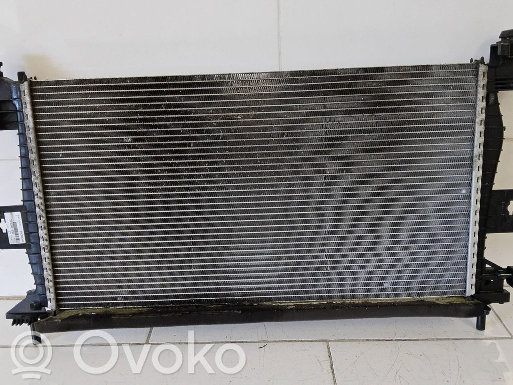 Ford Focus Coolant radiator 