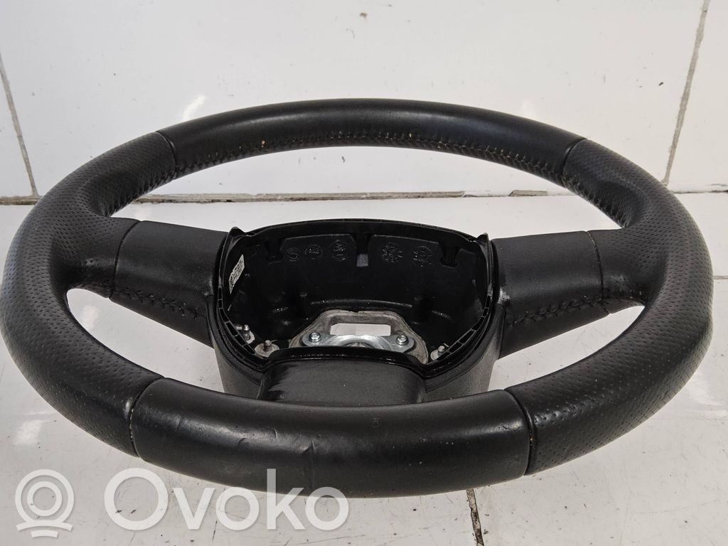Ohjauspyörä   8P0419091C,305408799032AB