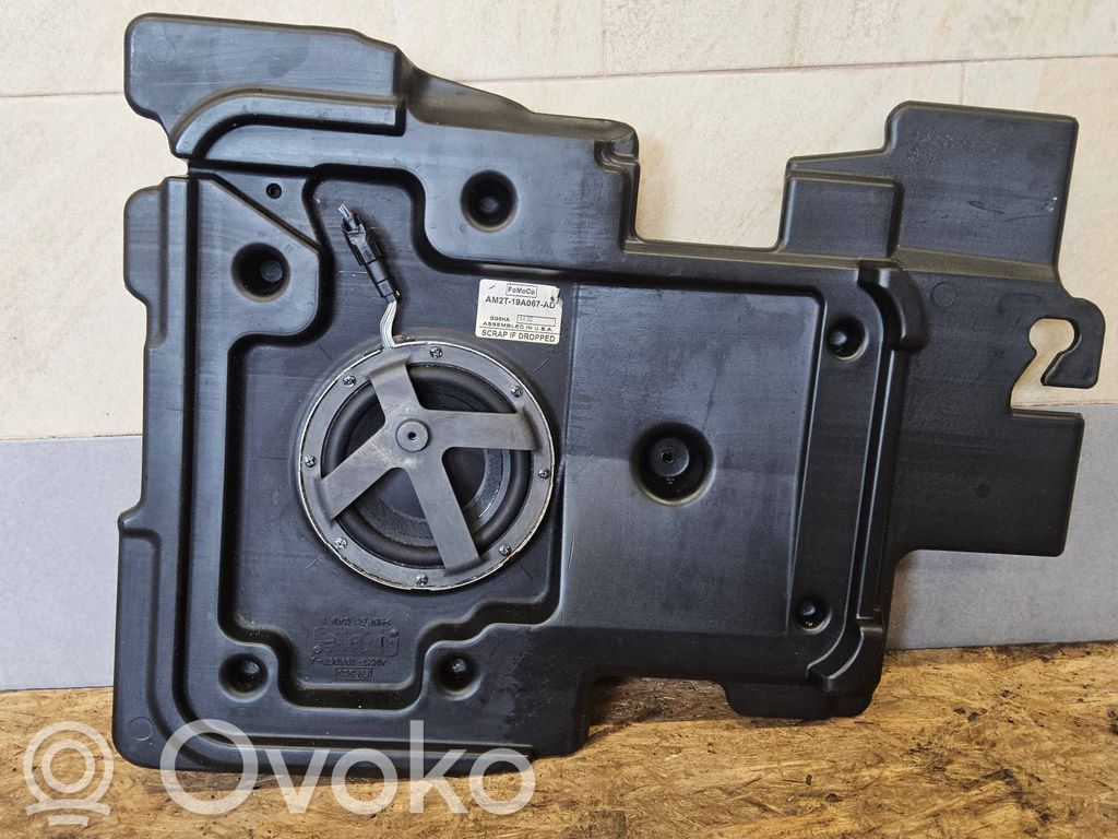 Ford Mondeo MK IV Maskownica głośnika niskotonowego 